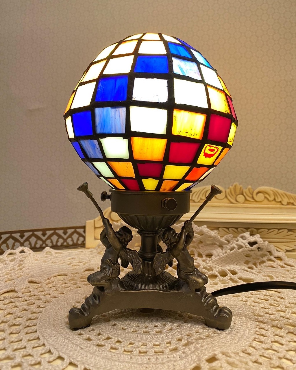 Ночник Тиффани «Воздушный шар» Арт 1321