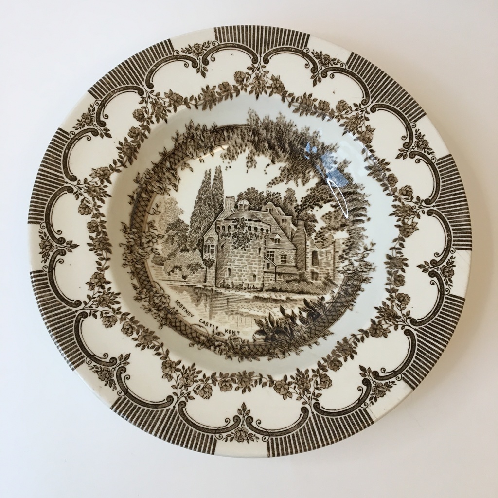 ✨Тарелка English Ironstone Tableware Ltd. "Scotney Castle Kent" 22 см Арт 1547