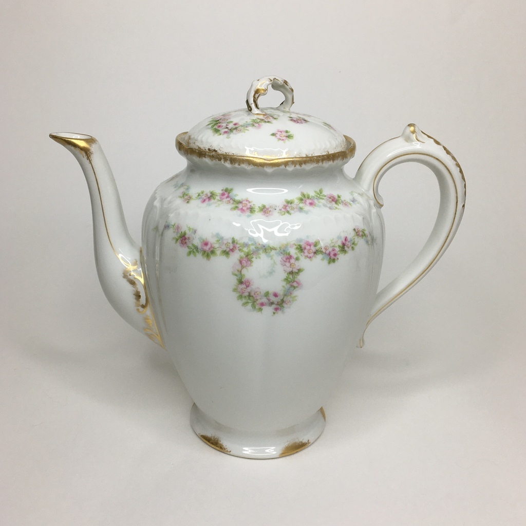 Фарфоровый чайник Limoges Франция  Арт 508