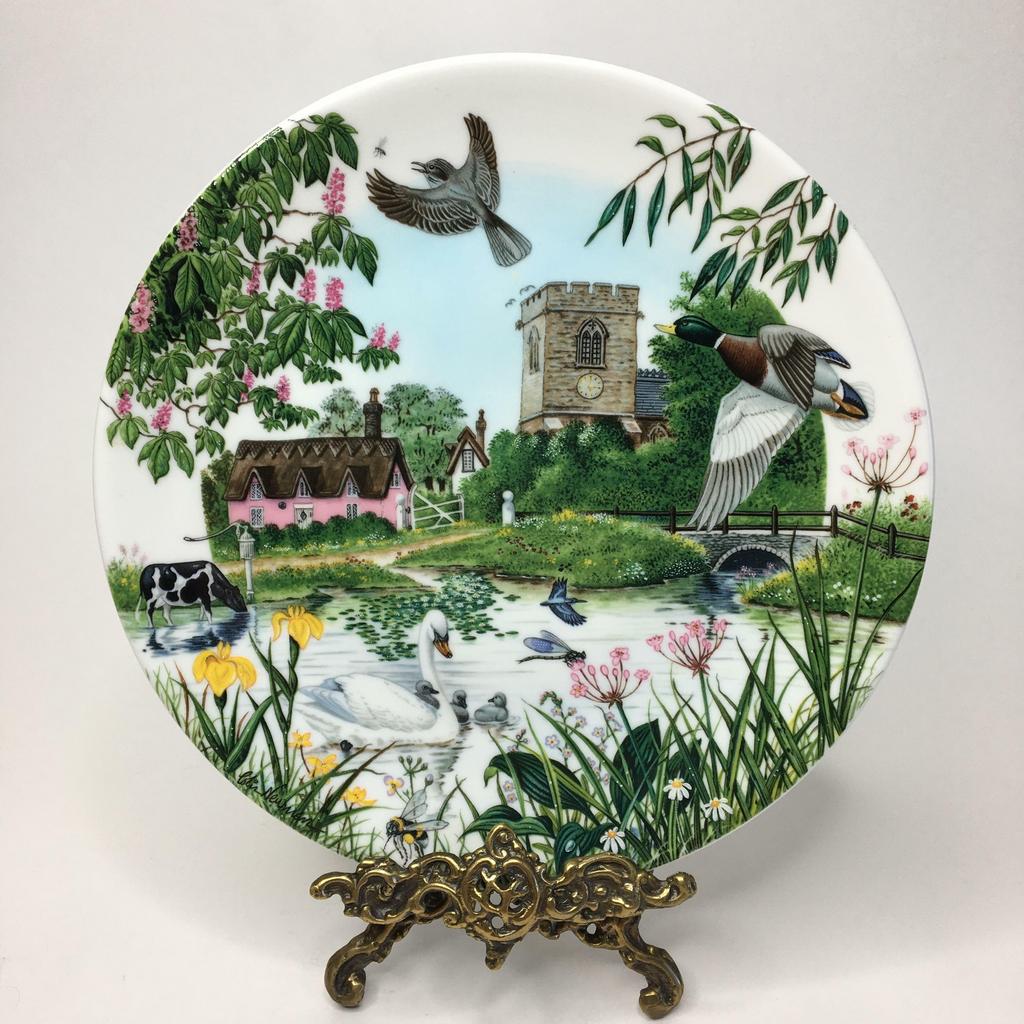 Коллекционная тарелка Wedgwood “The  village pond” 21 см