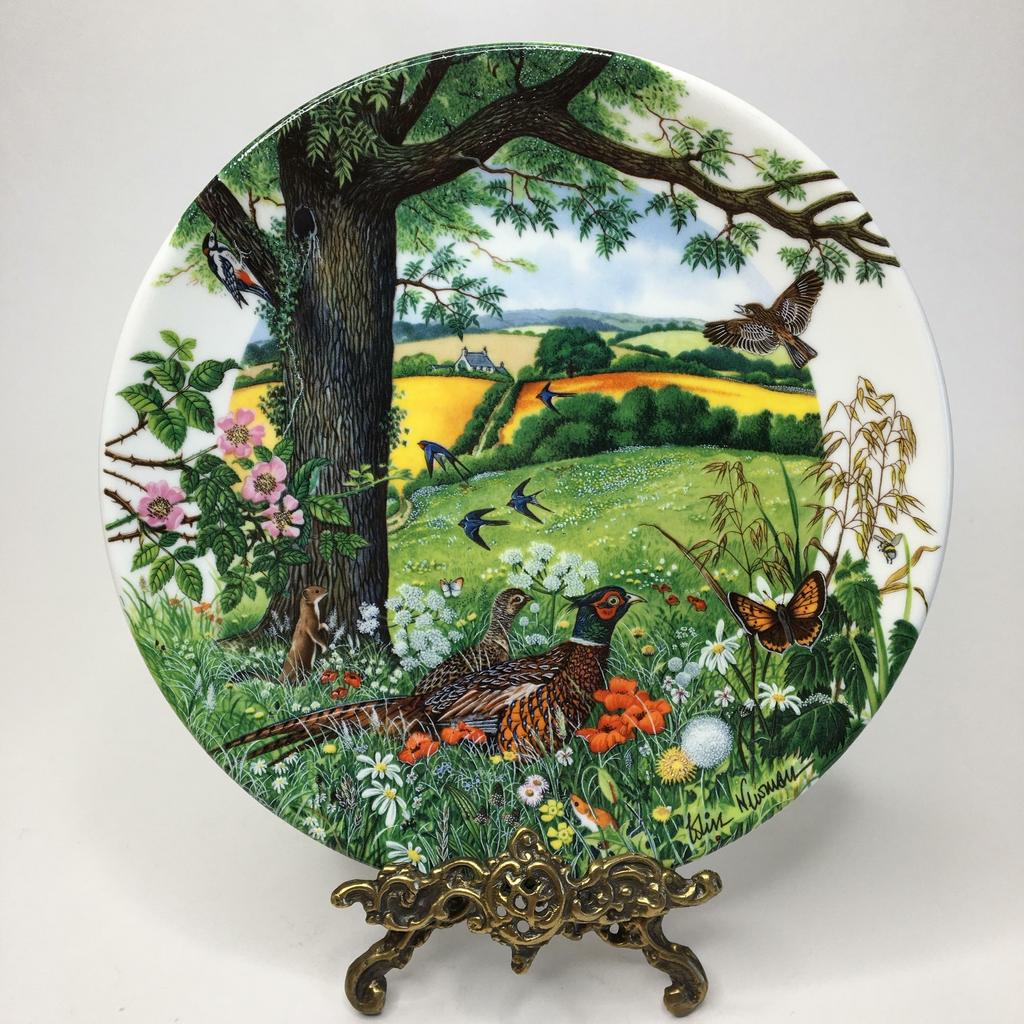 Коллекционная тарелка Wedgwood “Meadows and Wbeatfields” 21см