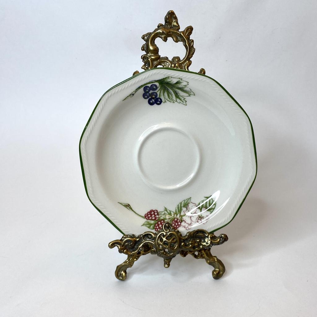 Блюдце фарфоровое Англия Churchill  14 см арт 474