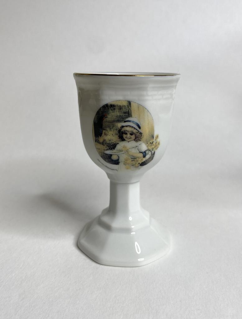 ✨Фарфоровая пашотница на ножке Швеция 9 см Арт 217