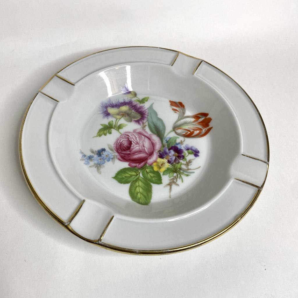 ✨Фарфоровая  тарелка «Цветы» Lindner  20 см Арт 668