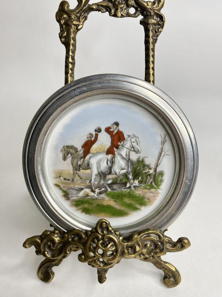 Фарфоровая подставка  для стакана Vohenstrauss  10 см  Арт 1153