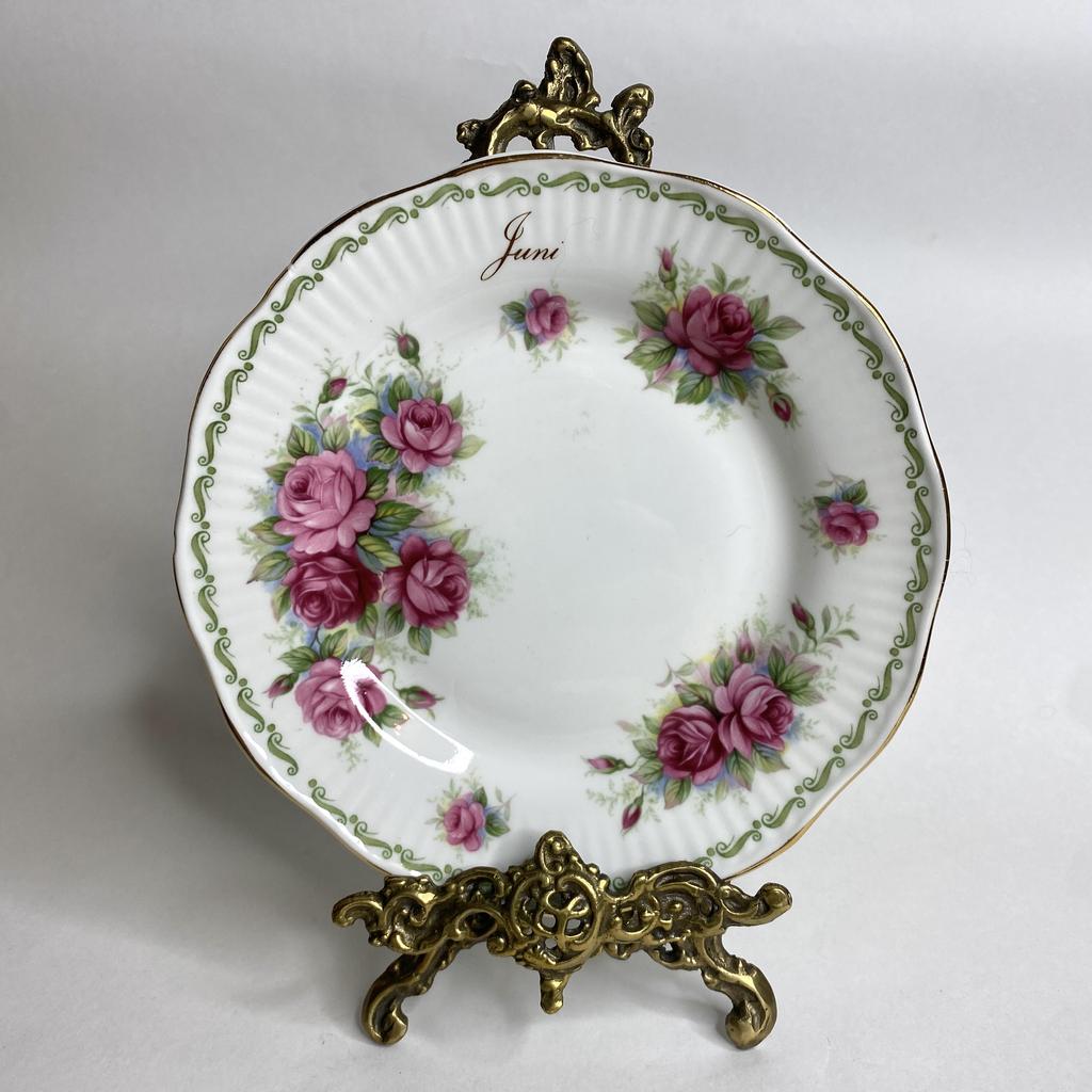 Фарфоровая тарелка Queens “June”  16 см Арт 1265