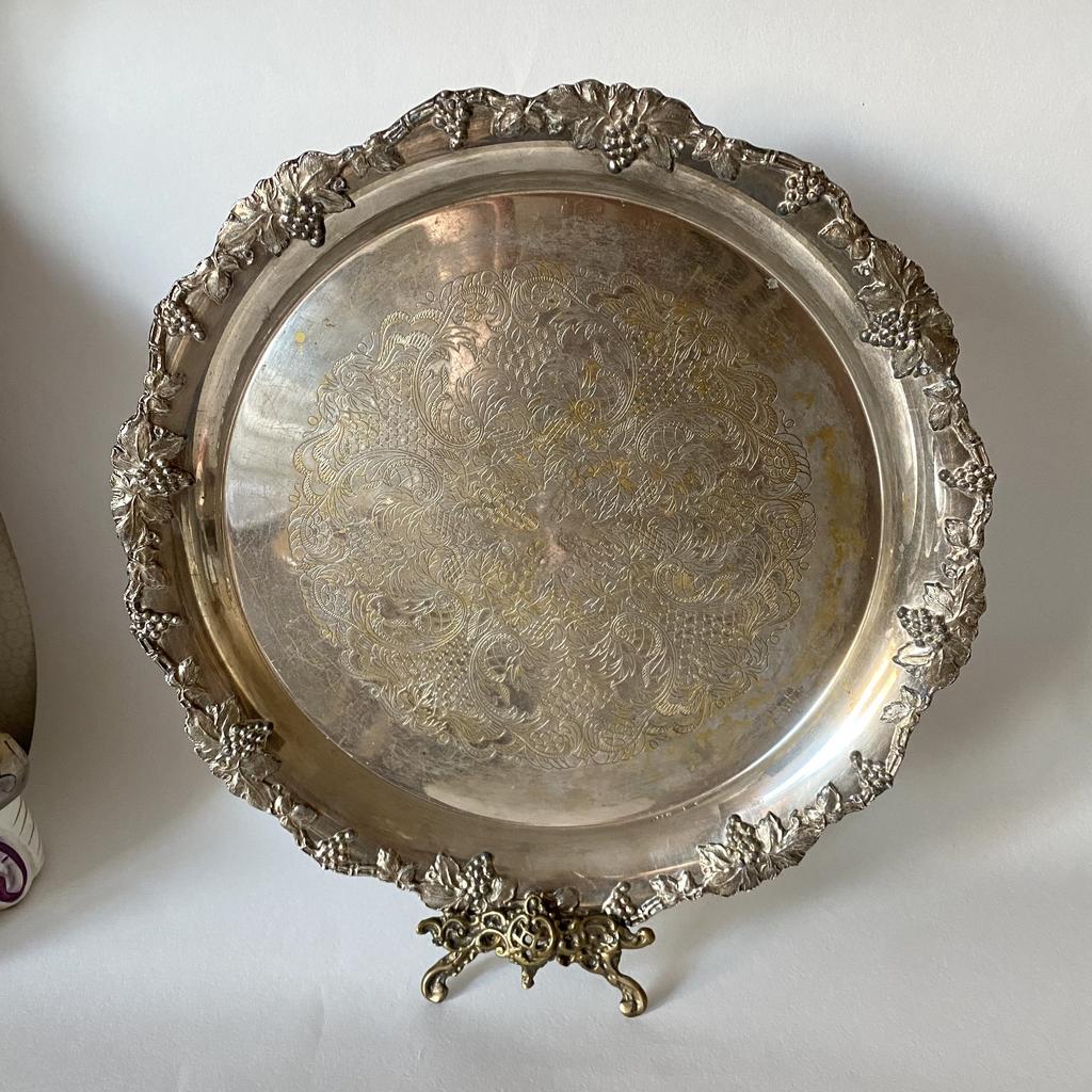 Винтажные поднос  с виноградом  33 см. Арт  1717