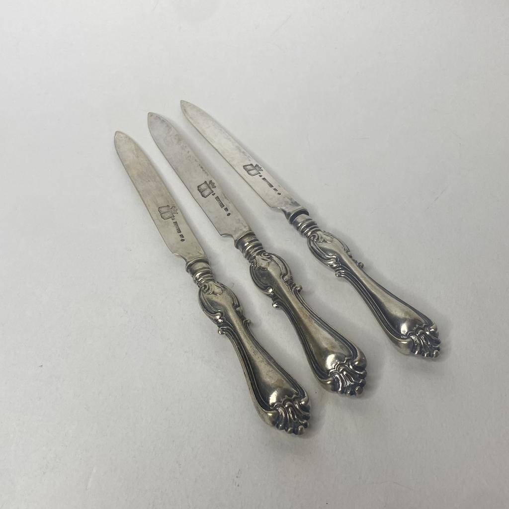 ✨Старинный десертный нож Англия Арт 2312