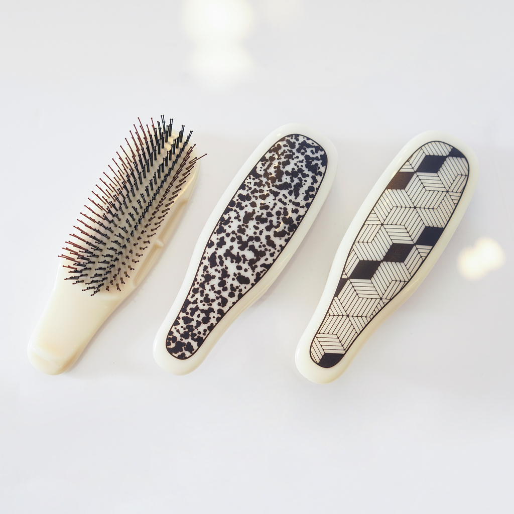 Японская расческа S-HEART-S Scalp Brush 572