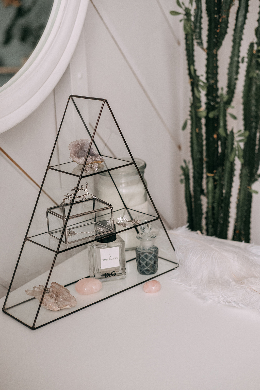 стеклянная полка