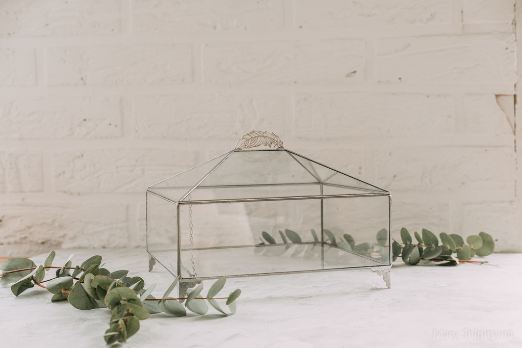 Шкатулка для конвертов "Перо"