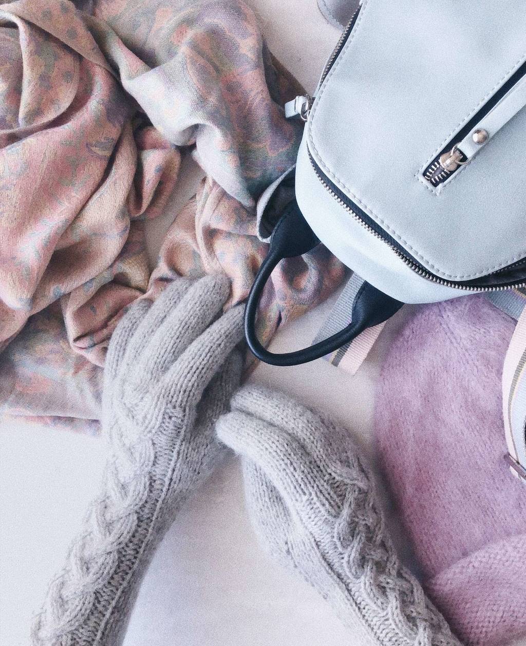 перчатки Infinito