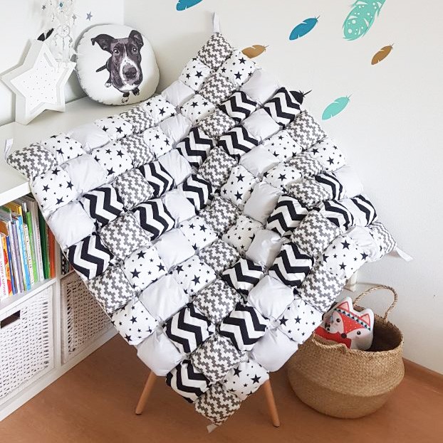 Игровой коврик-бомбон "Монохромный-2" 110*110см/130*130см