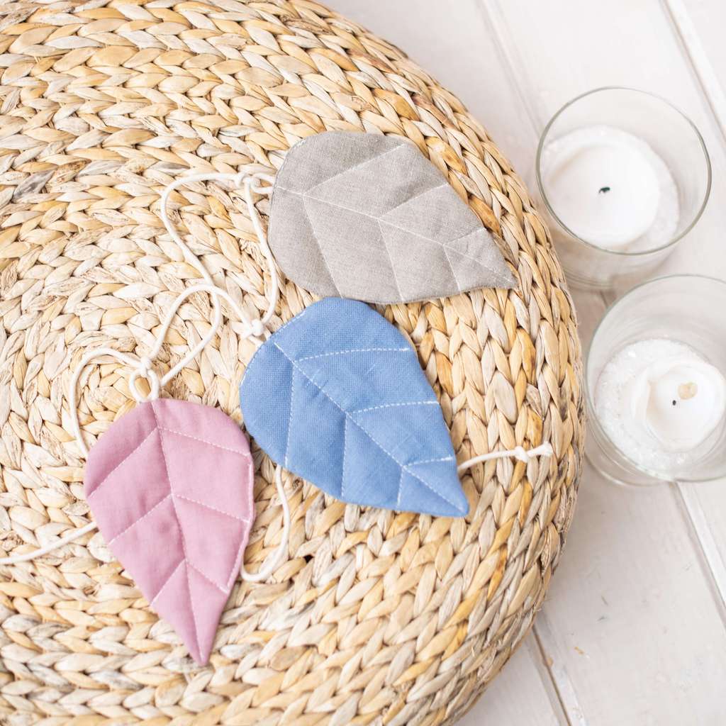 Гирлянда "Листья" №3 льняная