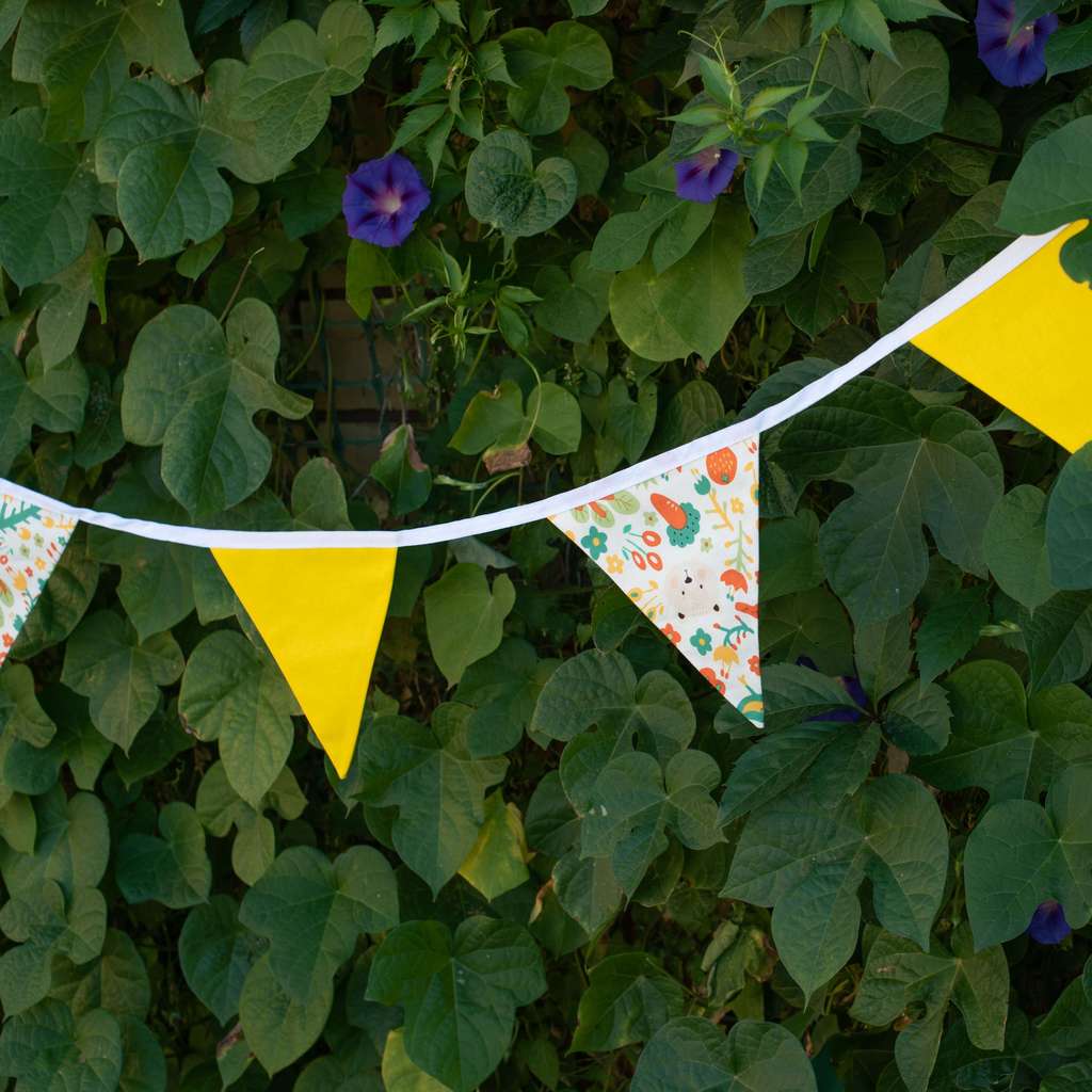 Флажки на ленте "Лесные"