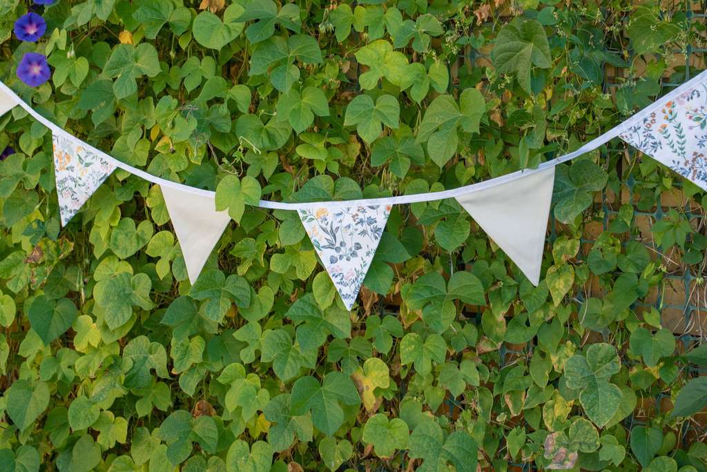 Флажки на ленте "Травы"