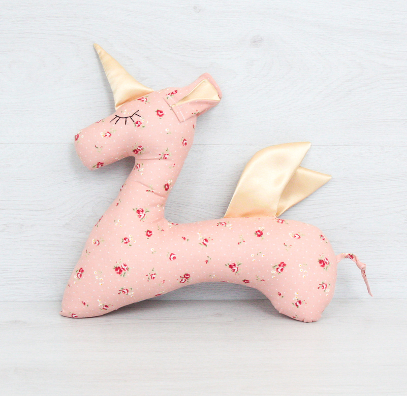 Игрушка "Единорог" розовый