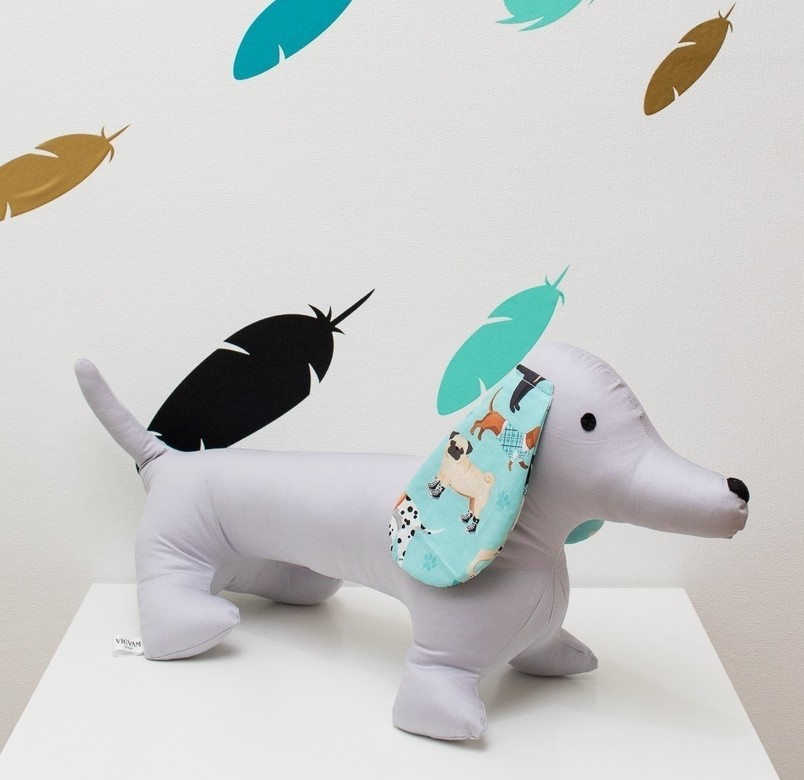 Игрушка "Такса" серая