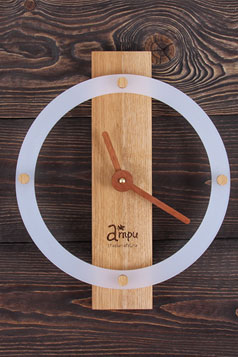 ДЕРЕВЯННЫЕ ЧАСЫ С КОЛЬЦОМ