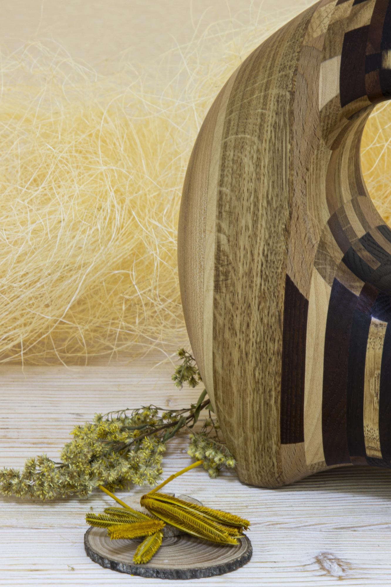 ВАЗА С КОЛБОЙ "ЗВЕЗДОПАД"