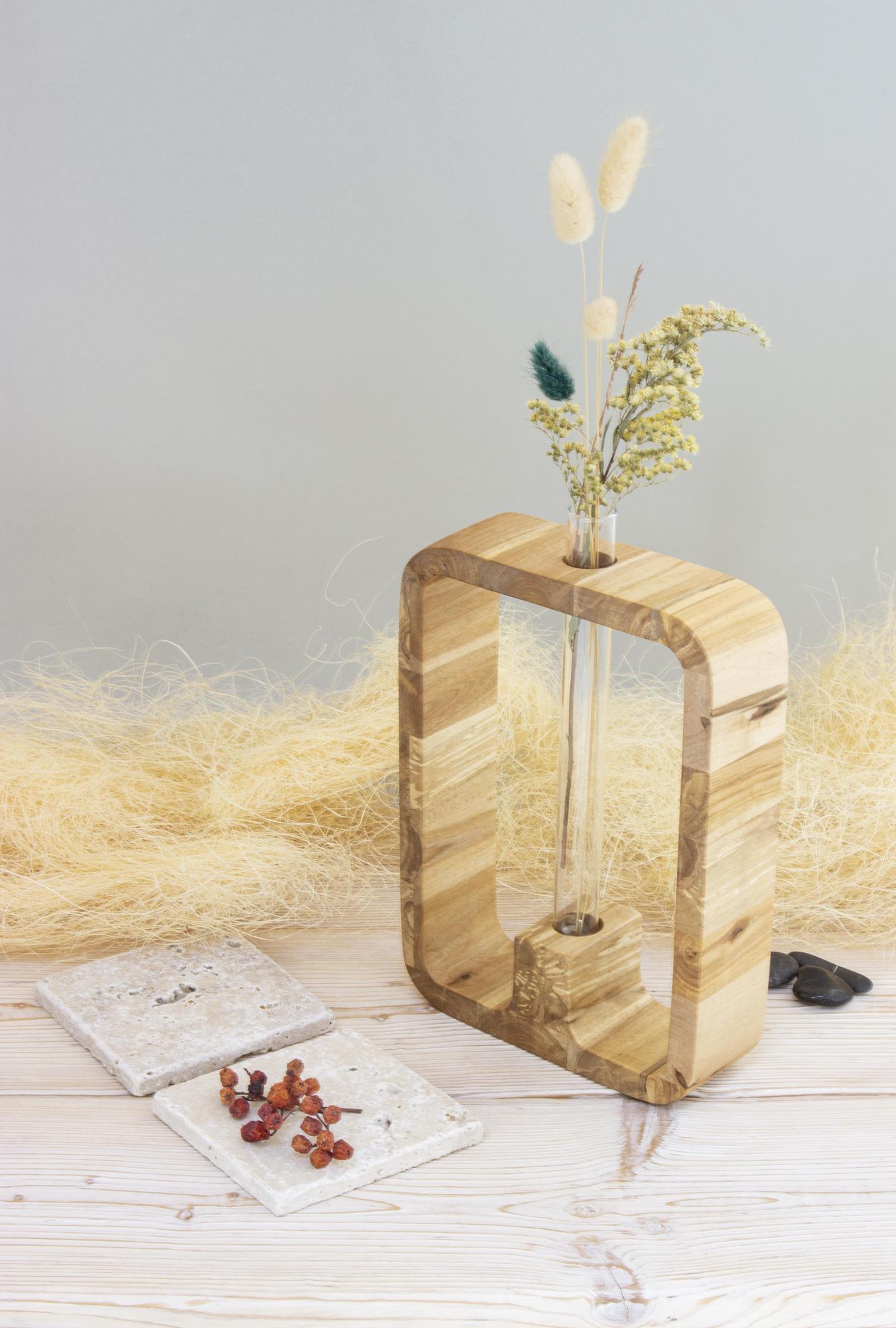 ВАЗА С КОЛБОЙ "ОКНО"