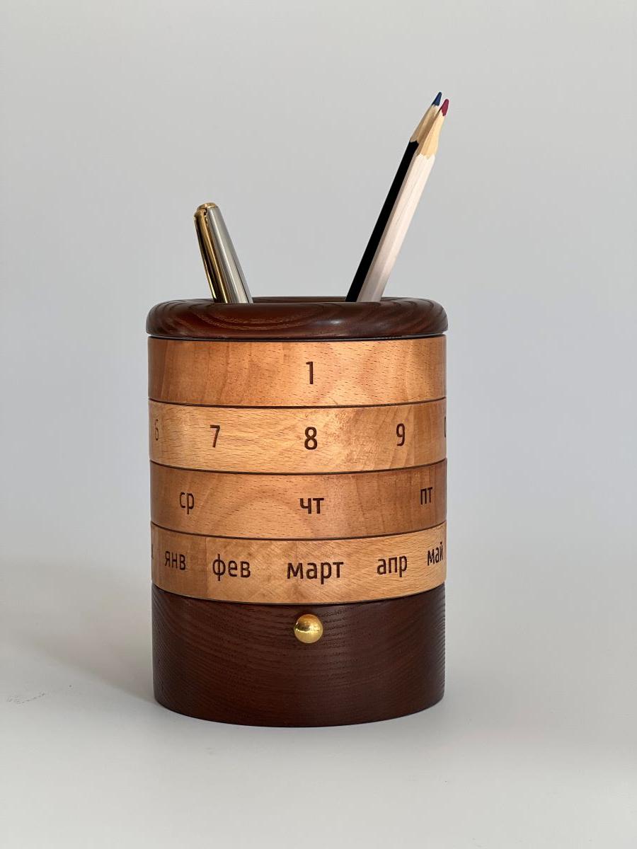 ВЕЧНЫЙ КАЛЕНДАРЬ КАРАНДАШНИЦА