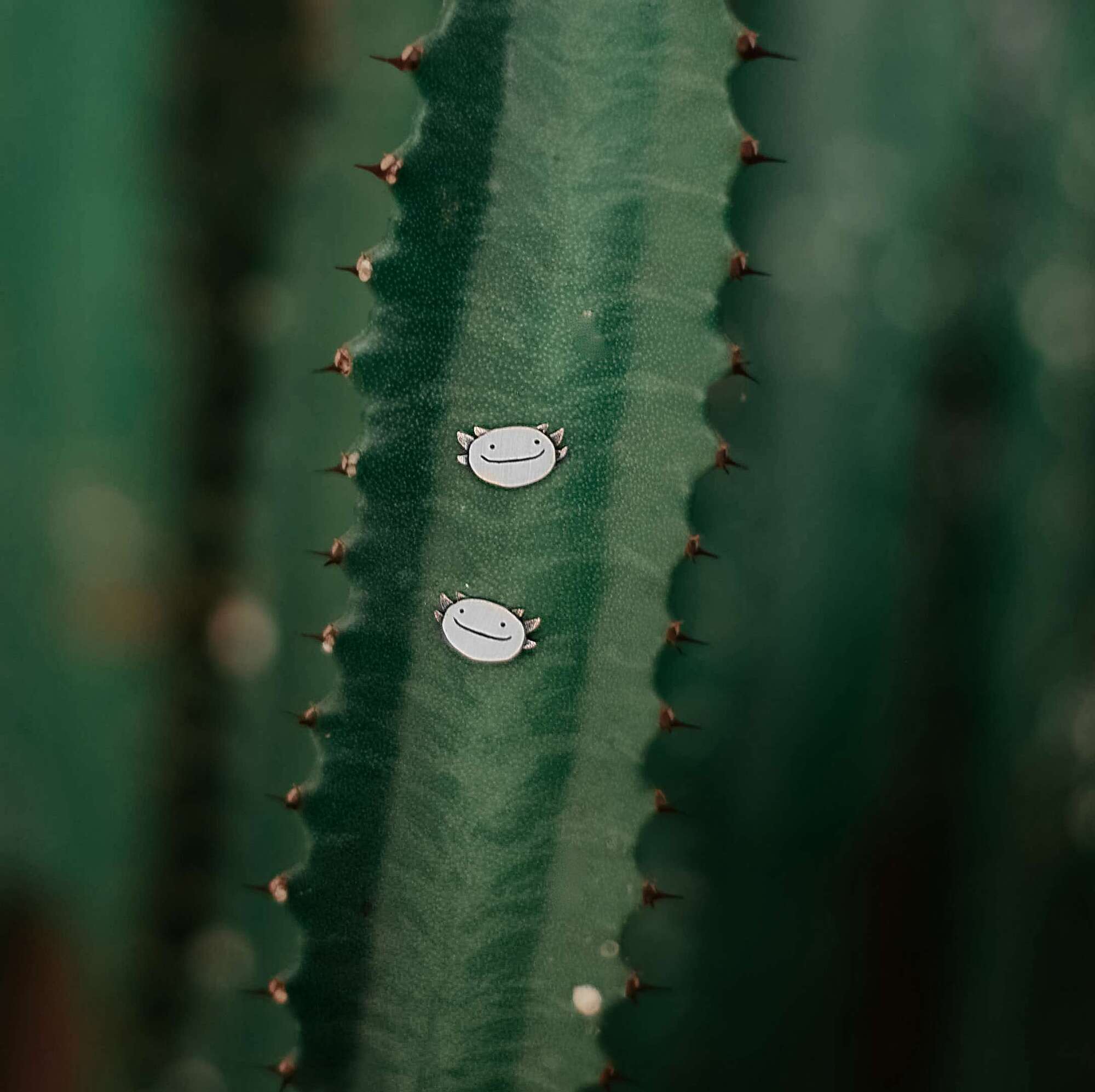 Аксолотли серьги пусеты