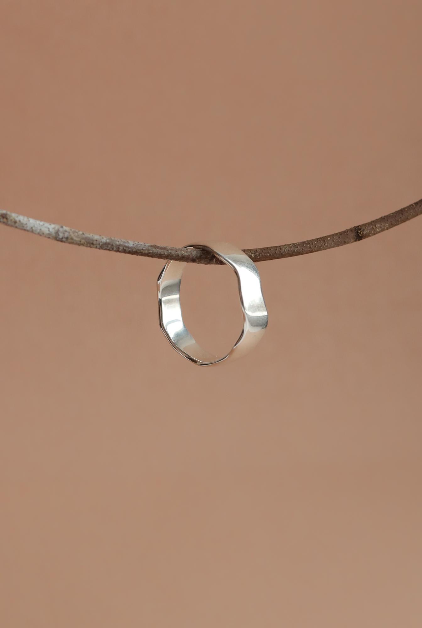 Кольцо волна 5 мм