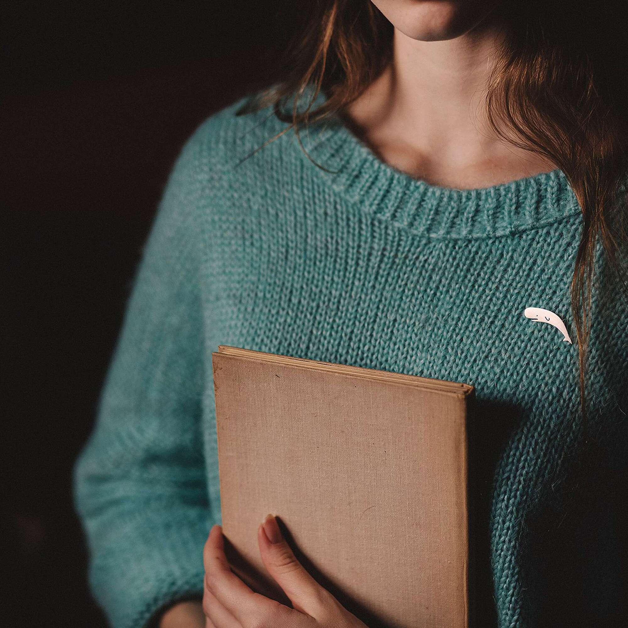 Кашалот брошь