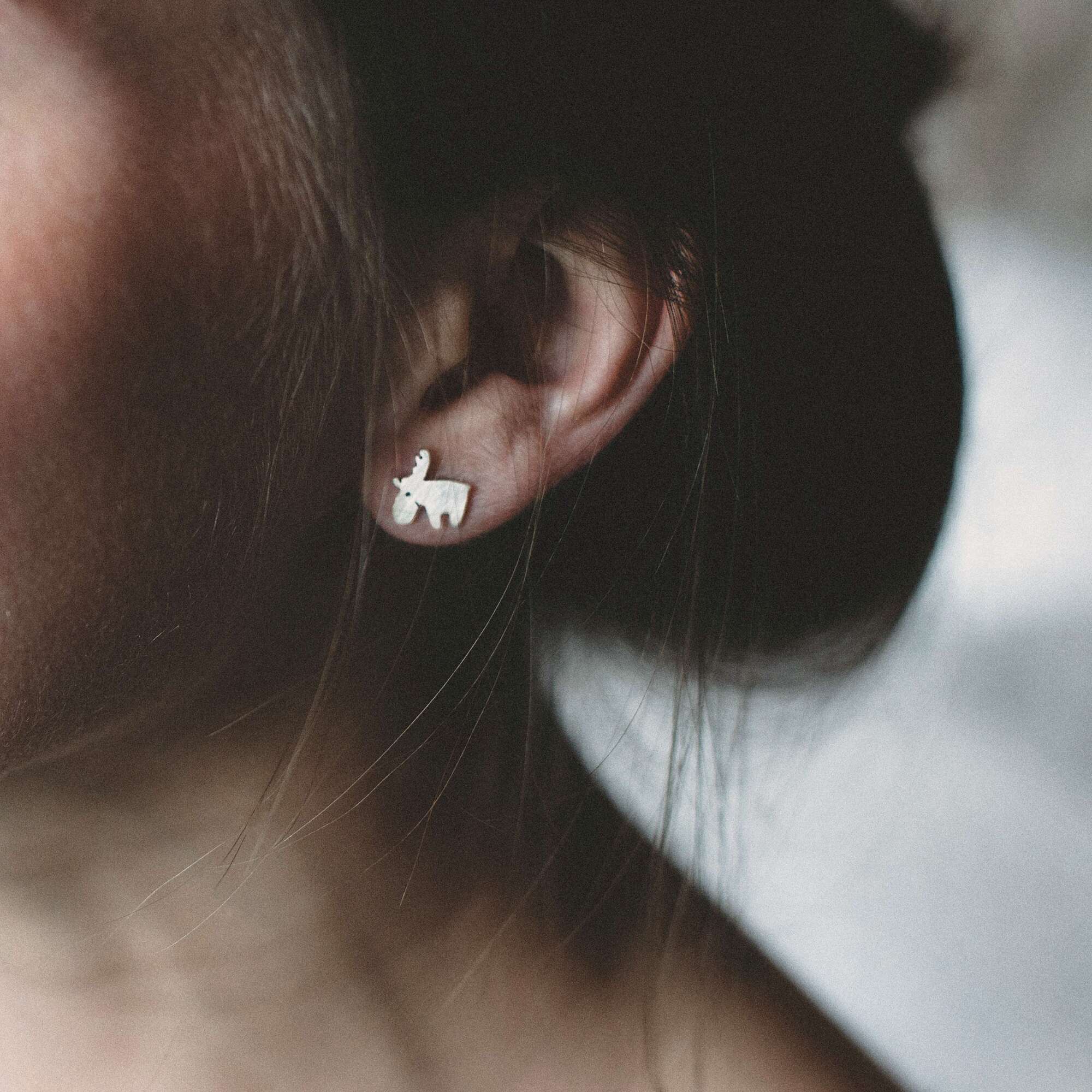 Лоси серьги пусеты