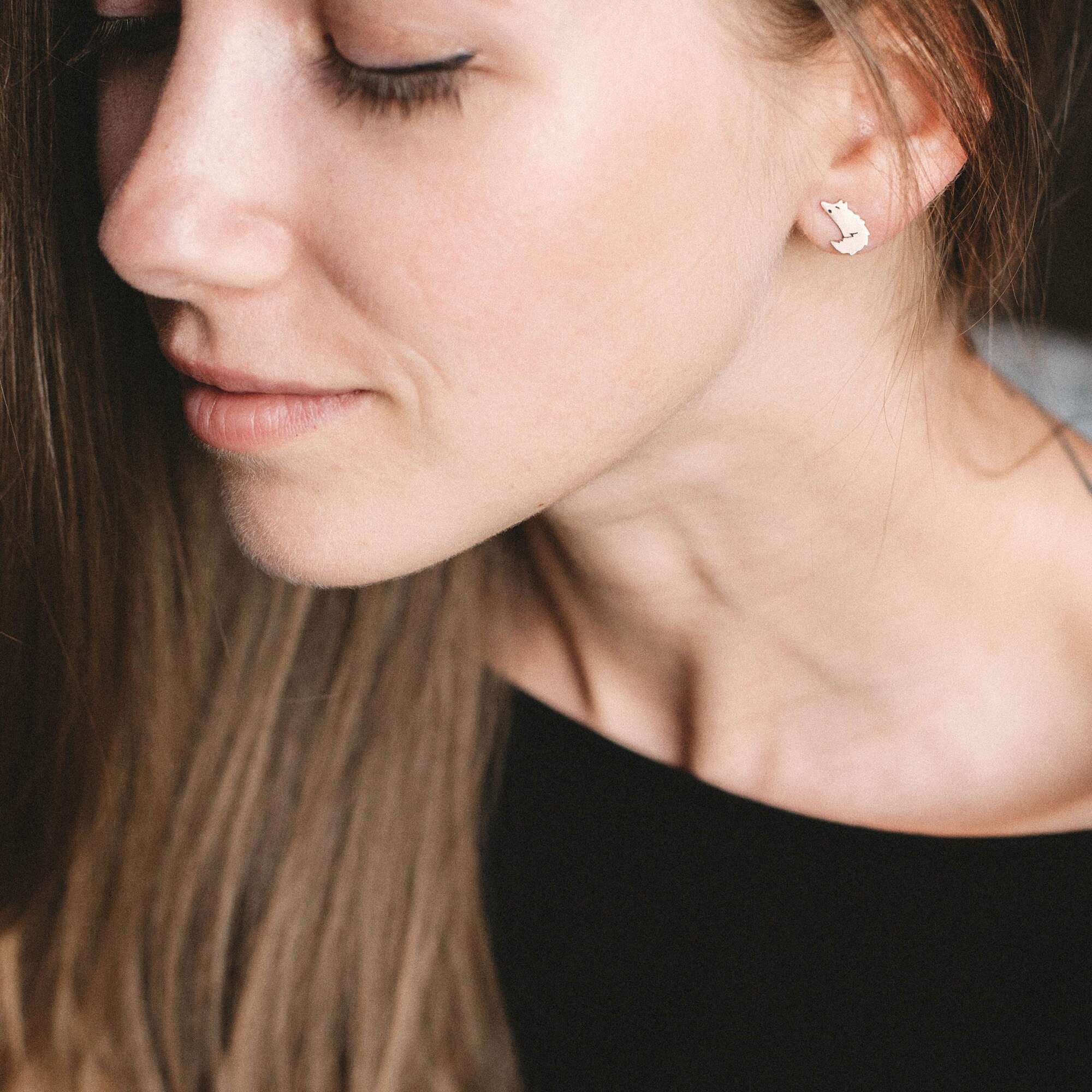 Волчата серьги пусеты