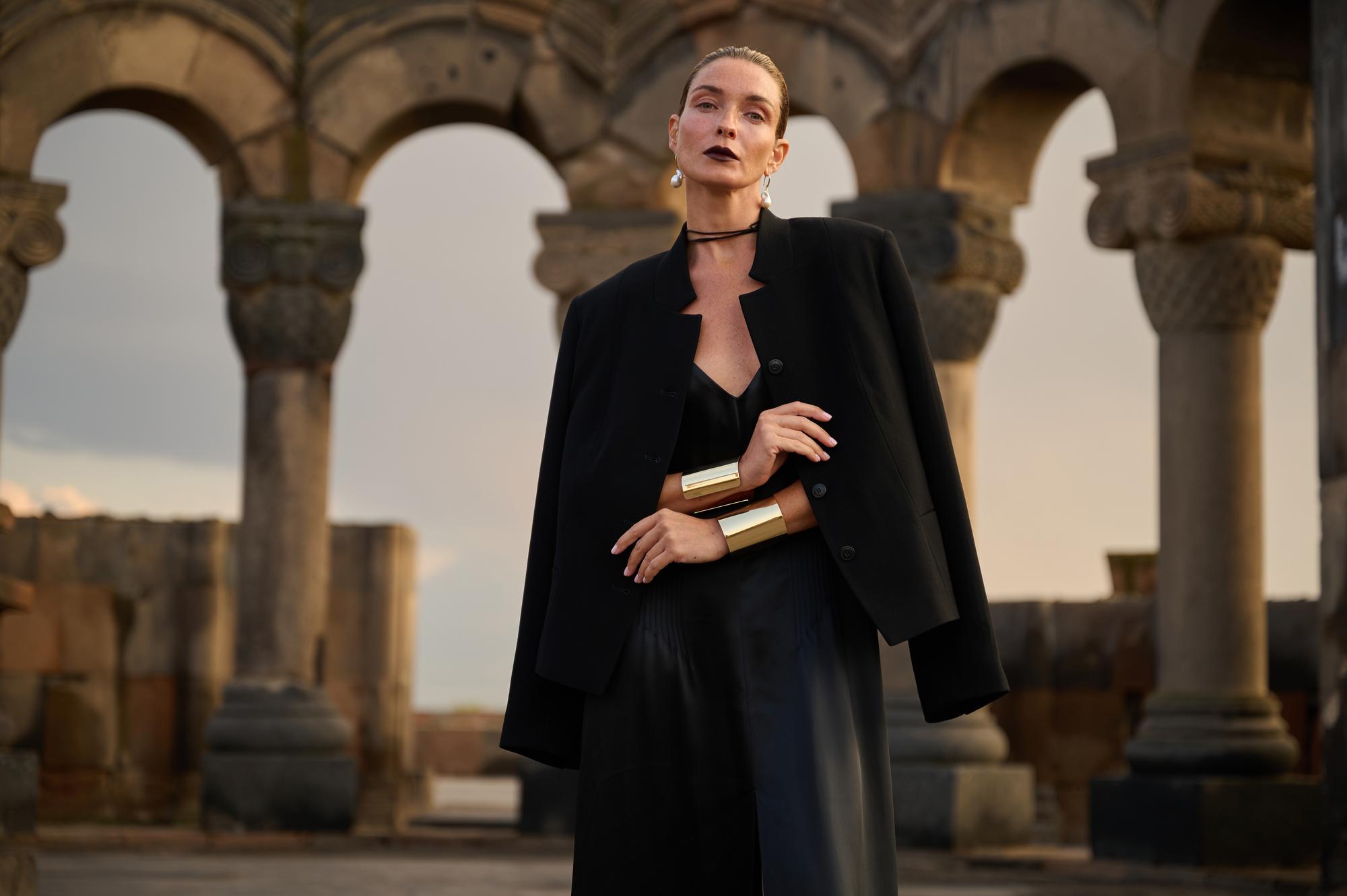 Жакет из шерсти  AGATA