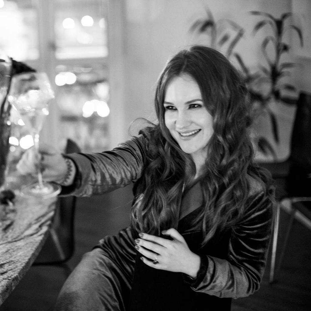 L'Appartement 83, Винная школа, винные курсы, курсы сомелье, вино, винная дегустация, гастрономический ужин, апартаменты 83, Екатерина Киселева