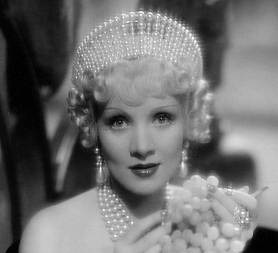 КУЛЬТ ЛИЧНОСТИ. ЕКАТЕРИНА ВЕЛИКАЯ 19/04/19