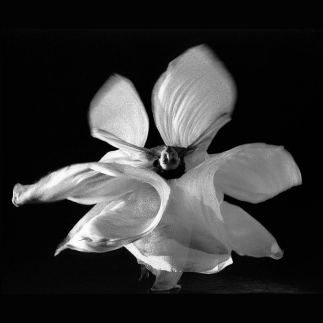 НА КОНЧИКАХ ПАЛЬЦЕВ. ЛОЙ ФУЛЛЕР И АЙСЕДОРА ДУНКАН. ПЕРВЫЕ ЛЕДИ МОДЕРНА 27/10/18