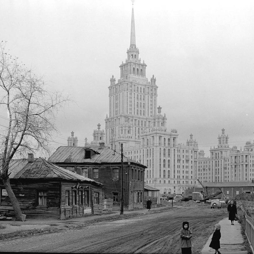 ИЗБА-ДОМ-КВАРТИРА. ИСТОРИЯ МОСКОВСКОГО ЖИЛЬЯ 27/01/25