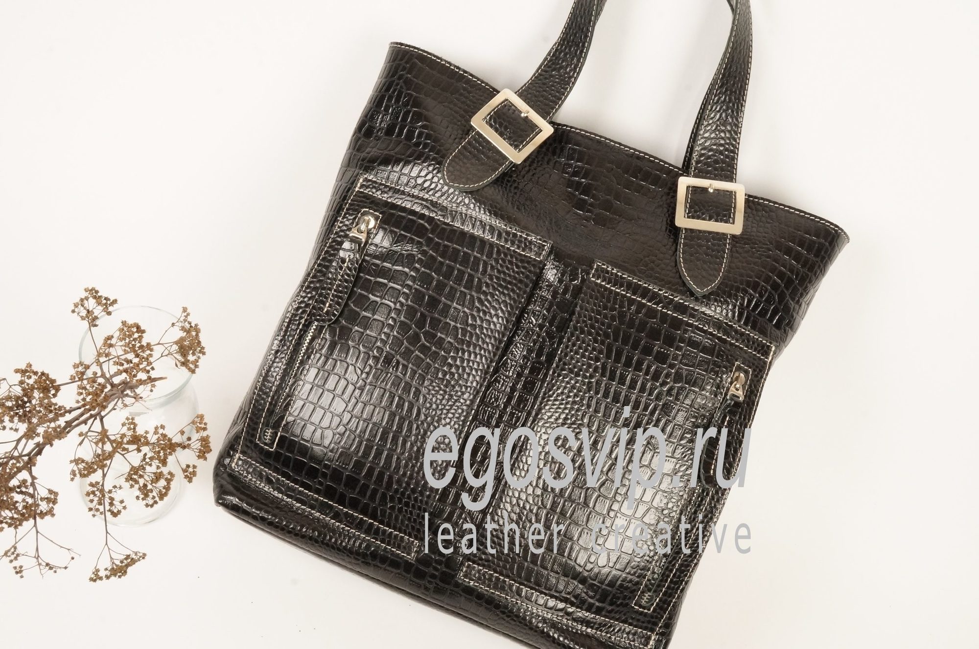Кожаная сумка шоппер на молнии и с большими карманами / модель  25 черный крокодил