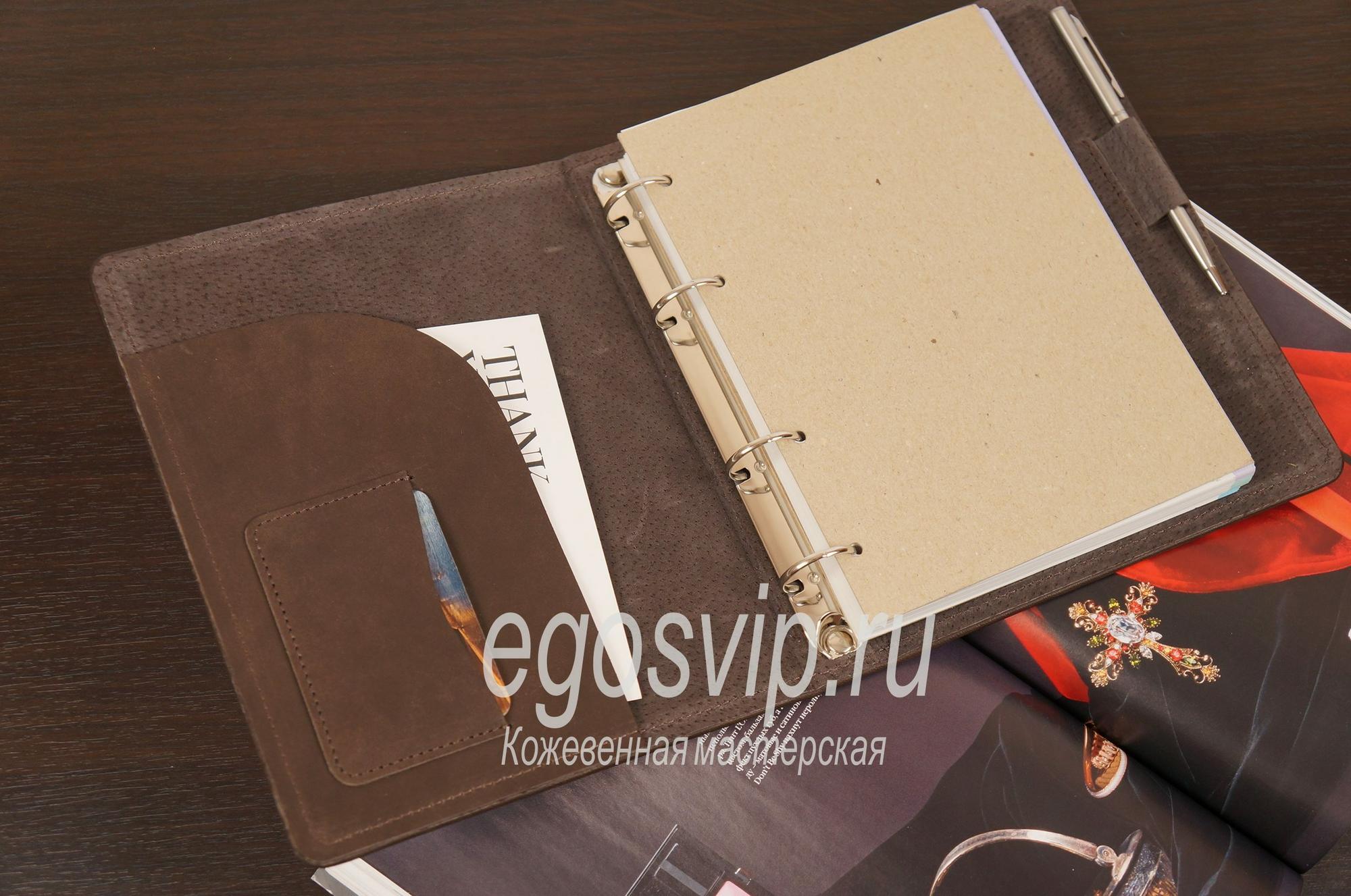 Ежедневник с жесткой основой и кольцевым механизмом / модель 98-05 коричневый