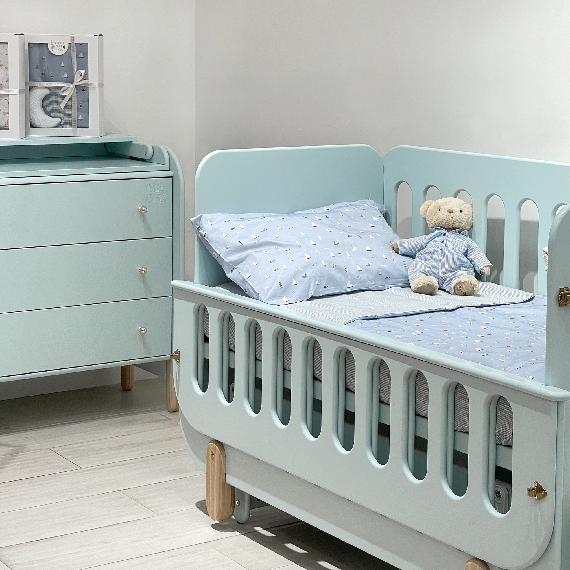 Детская кроватка "Baby Chipak - Just 2.5"