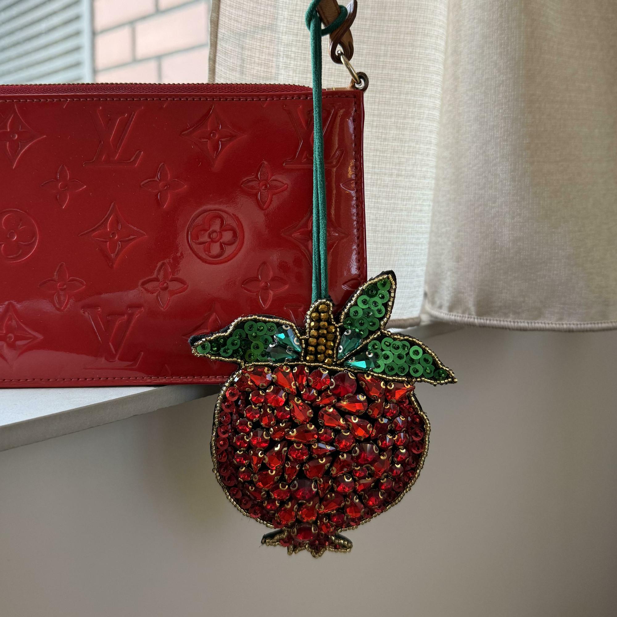 POMEGRANATE