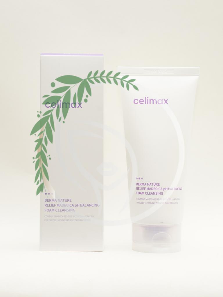 Слабокислотная пенка для умывания Celimax Derma Nature Relief Madecica pH Balancing Foam Cleansing 150ml