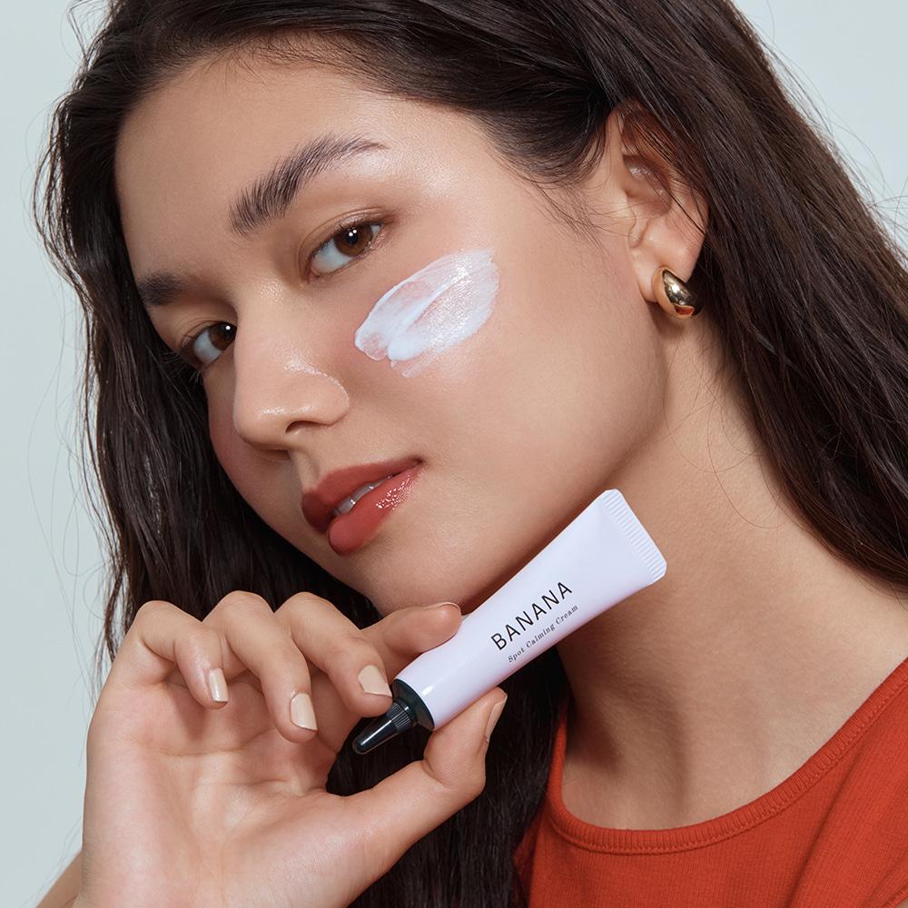 Крем-корректор с сиреневым оттенком SHAISHAISHAI Banana Spot Calming Cream Purple 15ml