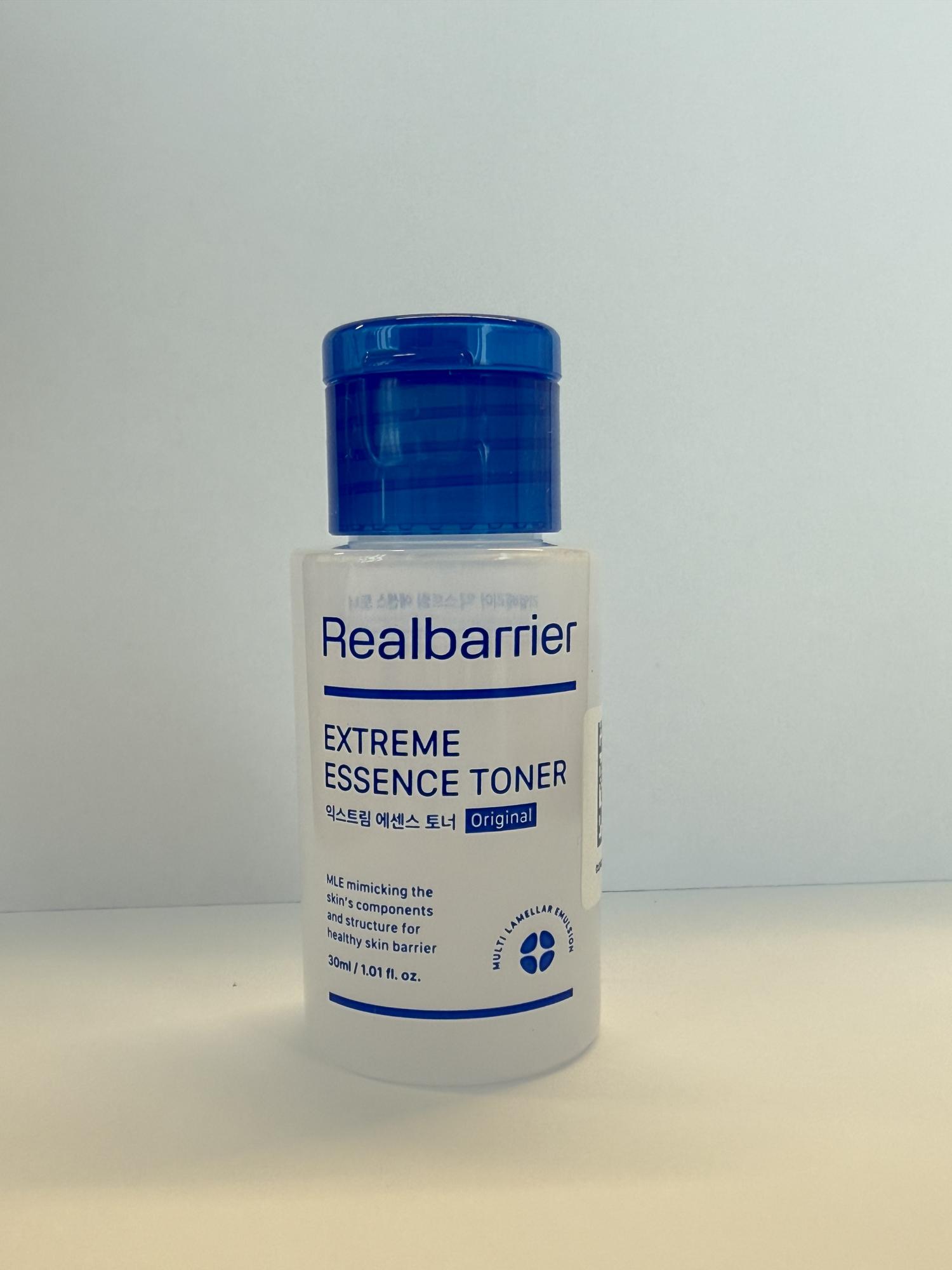 Восстанавливающий тонер-эссенция на основе ламеллярной эмульсии Real Barrier Extreme Essence Toner 30 ml
