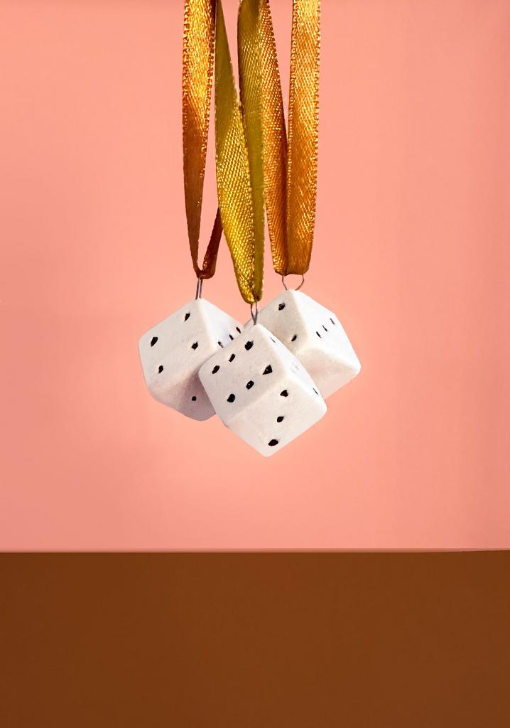 Елочное украшение Кубик