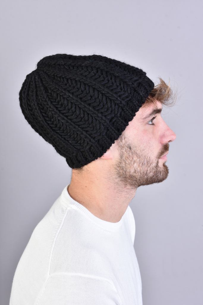 Шапка бини крупной вязки Xagon