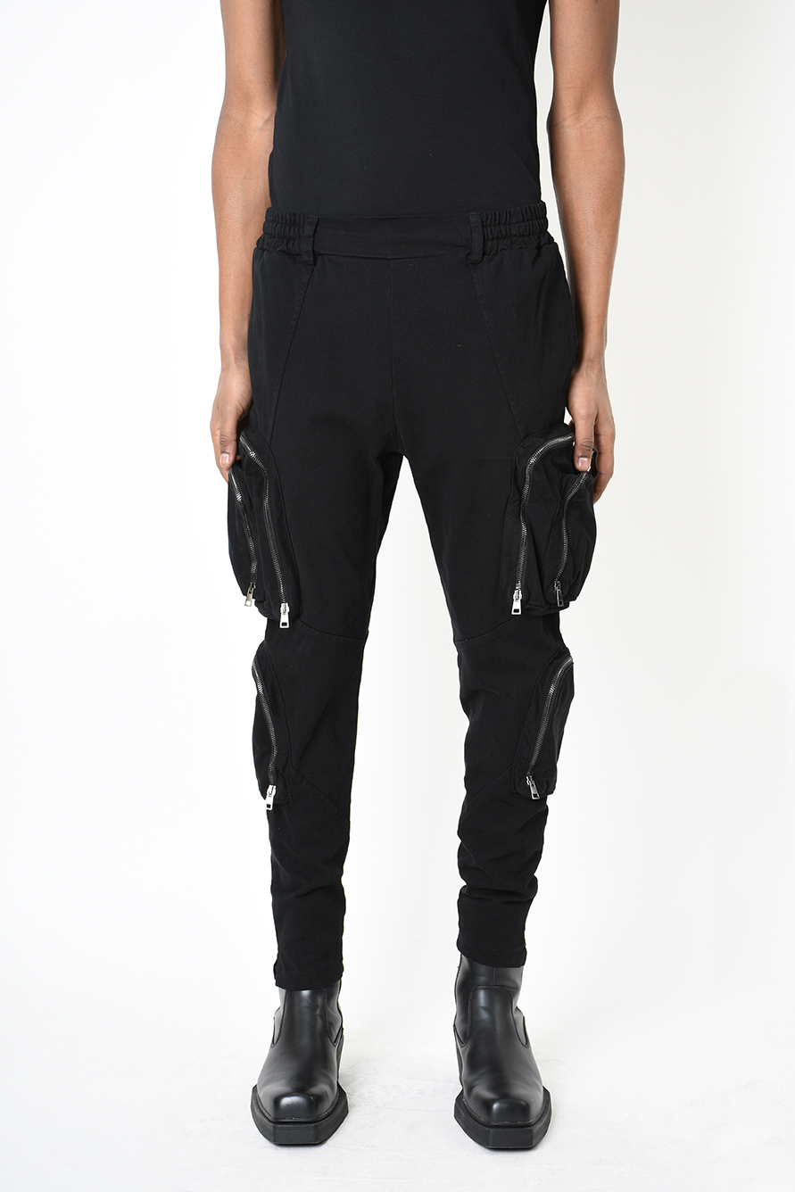 Брюки из эластичного габардина с накладными карманами на молнии LH