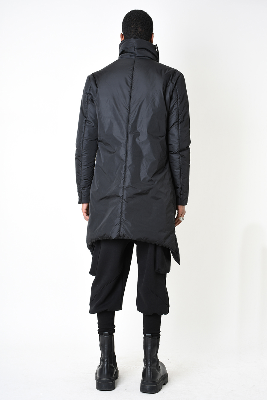 Асимметричная утепленная куртка с косой молнией LH