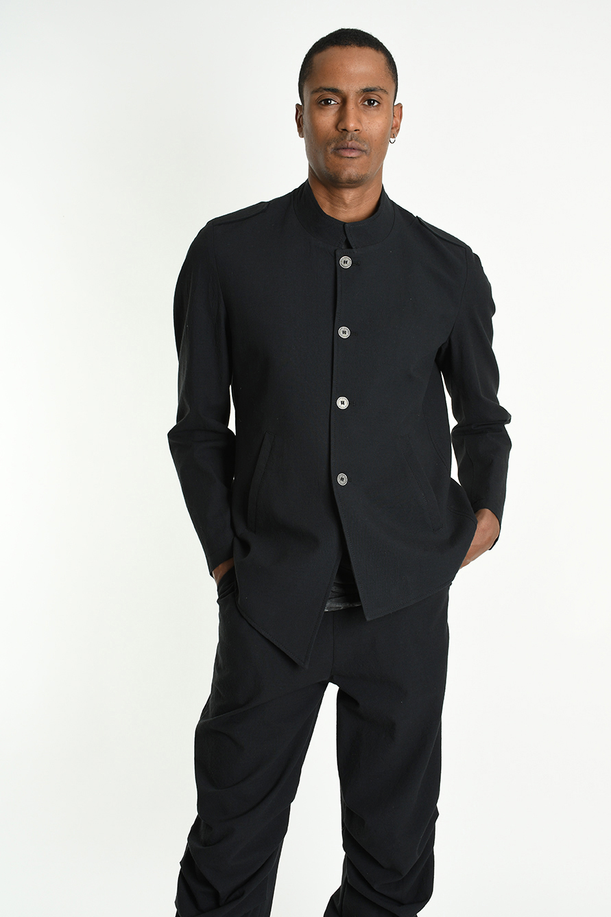 Асимметричный жакет с эполетами с воротником-стойкой LH