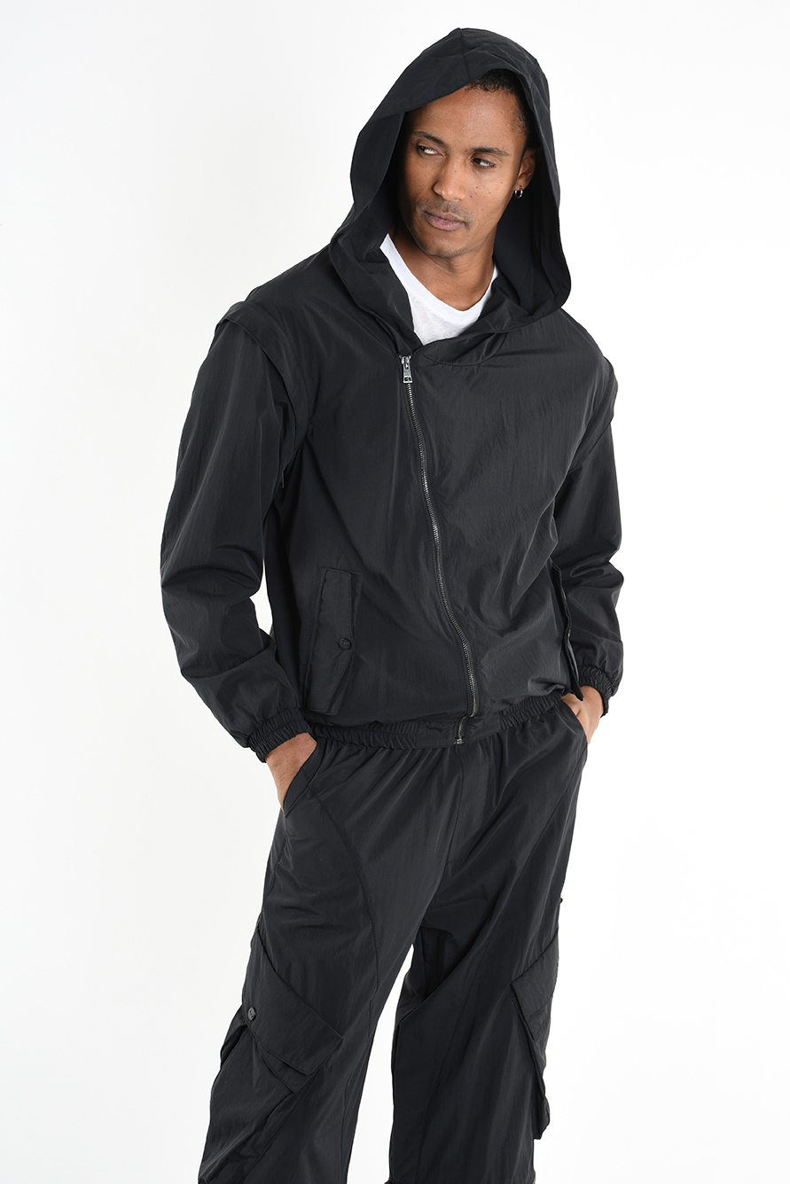 Бомбер с капюшоном косой молнией и съемными рукавами LH