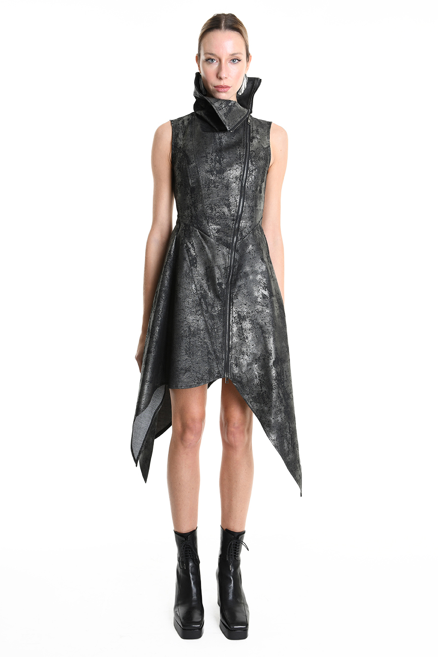 Асимметричное платье из габардина с ламинированным принтом LH